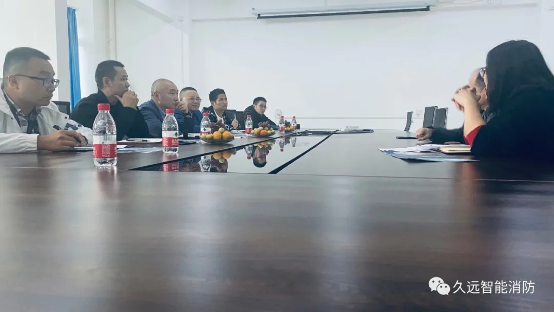 綿陽(yáng)市安州區(qū)范區(qū)長(zhǎng)及工信局領(lǐng)導(dǎo)一行蒞臨我司考察指導(dǎo)工作